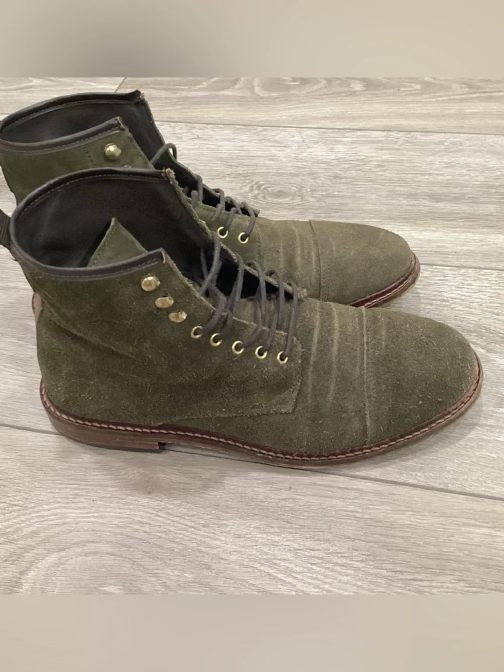 Shoe The Bear classic olive